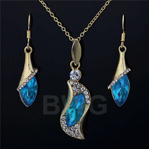 SILVER PLATED SAPPHIRE NECKLACE SET