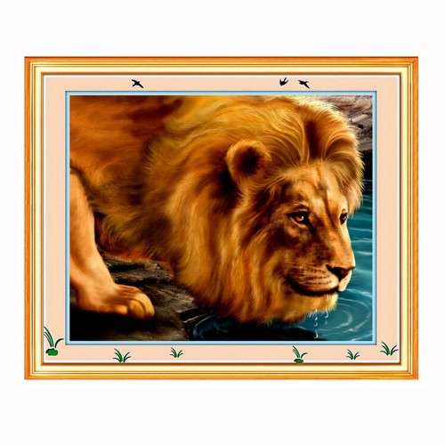 Tapestry Lion Design