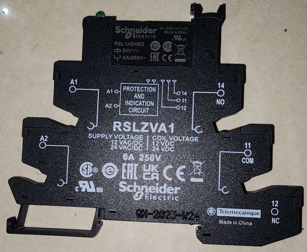 Schneider relay (RSLZVA1)