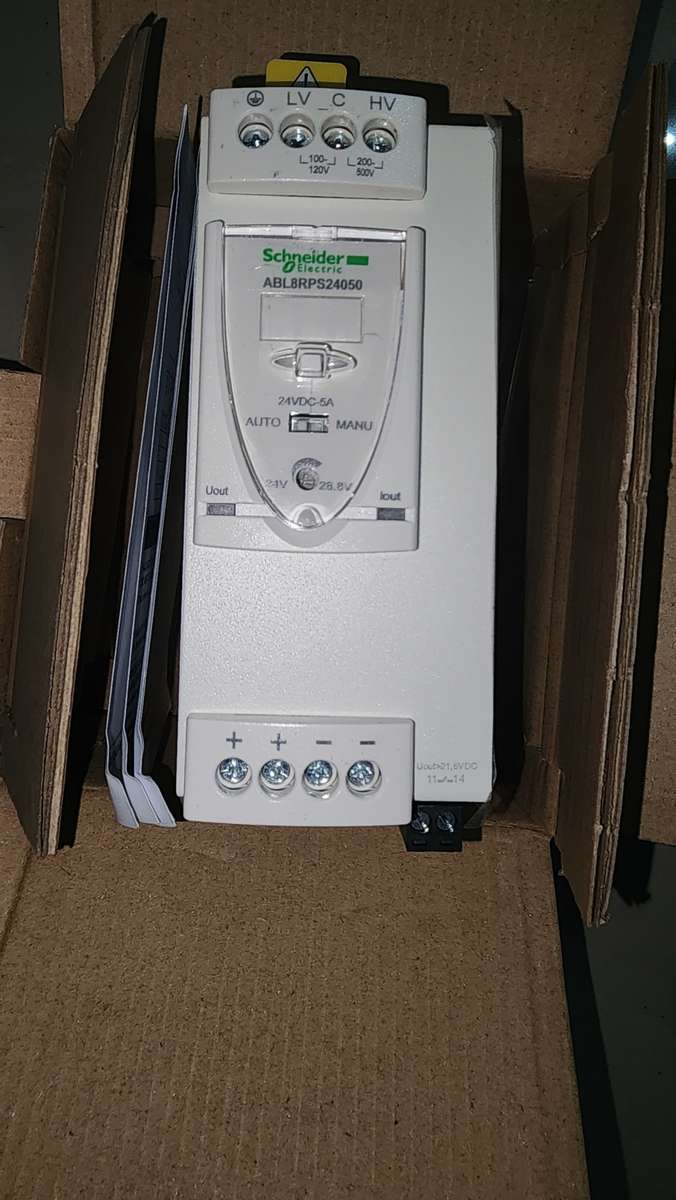Schneider universal power supply