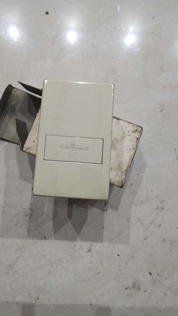 Honeywell room humidity sensor