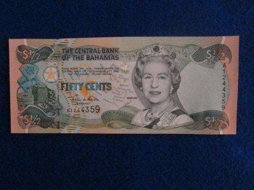 Bahamas 1/2 Dollar 2001  QUEEN ELIZABETH II QE2 - UNC.  Low S/N A1244359