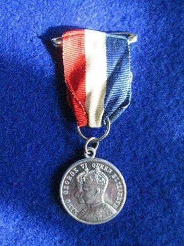 1947 Royal Visit medallion as per scan