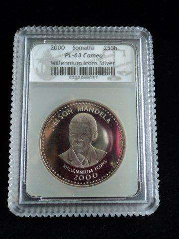 PL 63 CAMEO SACGS GRADED - 25 SHILLINGS SOMALIA MILLENNIUM ICONS  NELSON MANDELA.