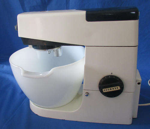 KENWOOD CHEF WITH LOTS OF ATTACHMENTS