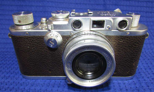 VINTAGE 1936 LEICA IIIA  CAMERA with ELMAR 50mm  2.8 LENS - In perfect working condition