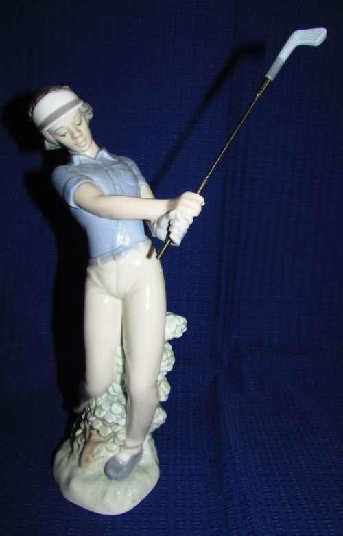 NAO LLADRO GOLFER - "FORE"