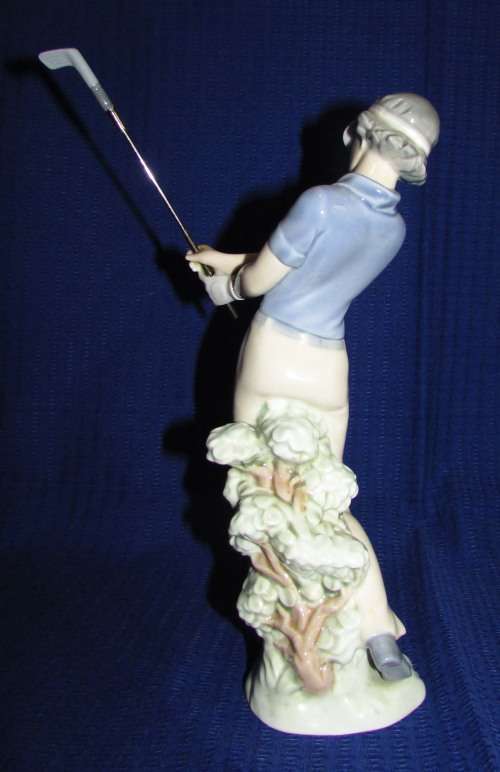 NAO LLADRO GOLFER - "FORE"