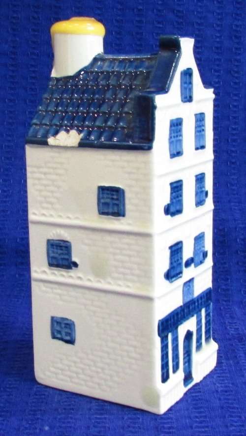 KLM House No 28