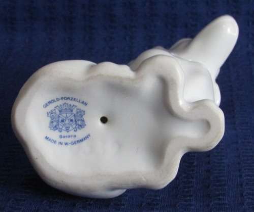 TWO VINTAGE GERMAN DACHSHUND FIGURINES - One Gerold Bavaria