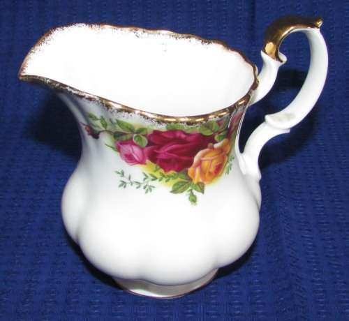Royal Albert  `Old Country Roses` Tea Set with Tea Pot