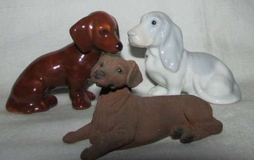 3 SMALL DACHSHUND FIGURINES