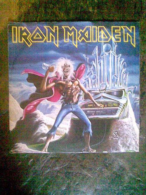 IRON MAIDEN RUN TO THE HILLS 7 INCH FROM UK
