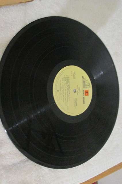 HARVEST - NEIL YOUNG