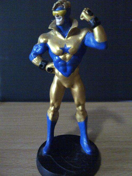 DC FIGURINE CAST IN LEAD BOOSTER GOLD