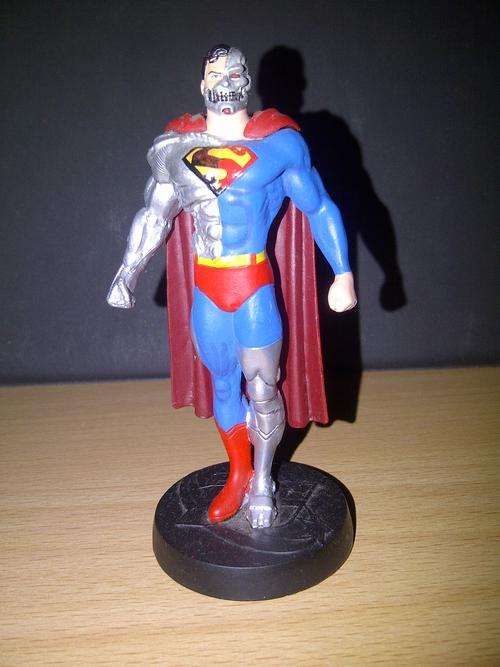 DC FIGURINE CAST IN LEAD : CYBORG SUPERMAN