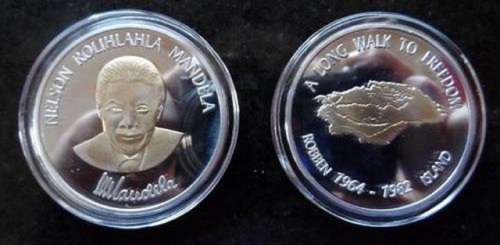 MANDELA ROBBEN ISLAND GOLD PLATED COIN 1964 -1982 LONG WALK TO FREEDOM SEE PICS!!!