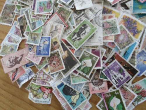 REPUBLIC OF SOUTH AFRICA 1000 X USED STAMPS OFF PAPER SEE PICS!!!