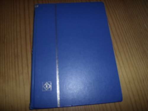 BLANK ALBUM 32 PAGES SEE PICS!!!