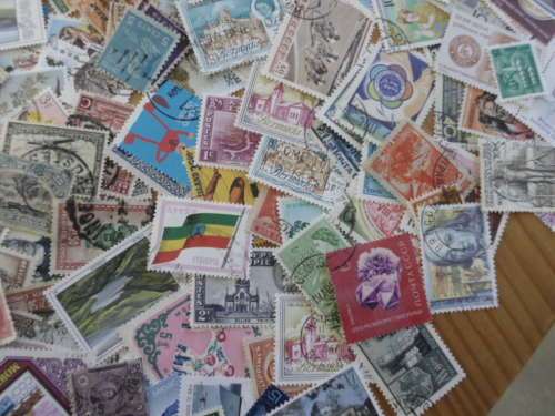 500 X WORLD USED AND MINT STAMPS SEE PICKS!!!