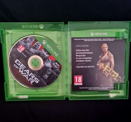 Gears of War Ultimate Edition (Pre-Owned)