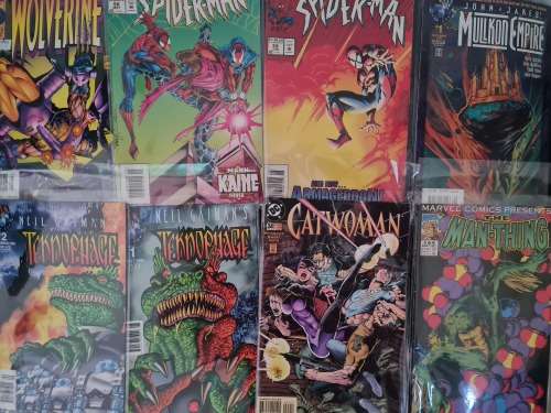 Variety Comic books in good to mint condition Marvel, DC and other independent publishers