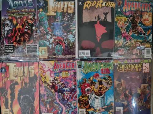Variety Comic books in good to mint condition Marvel, DC and other independent publishers