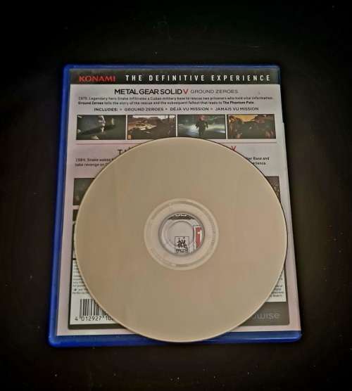 Metal Gear Solid V - The Definitive Experience (Pre-Owned)