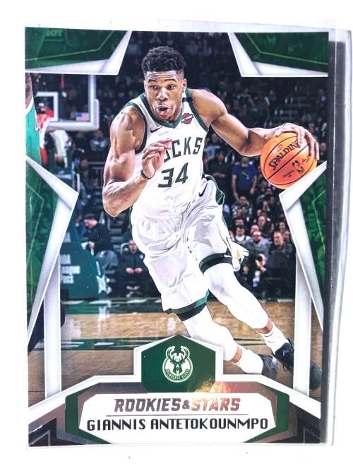 2019-20 Panini Chrinicles Rookies and Stars Insert Giannis Antetokounmpo #678