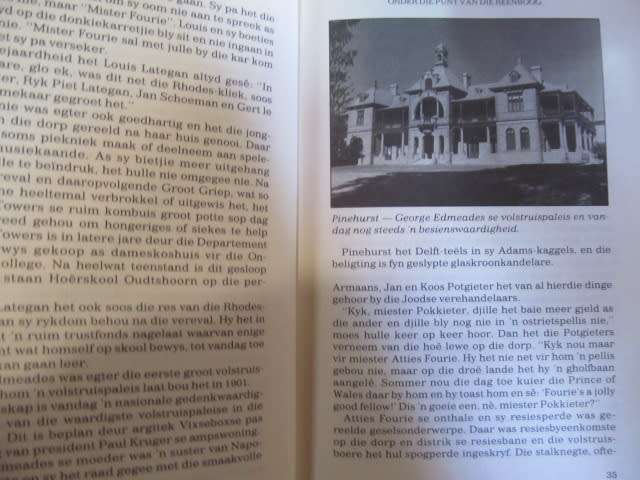 Sue van Waart - Paleise van die Pluime (Oudtshoorn)