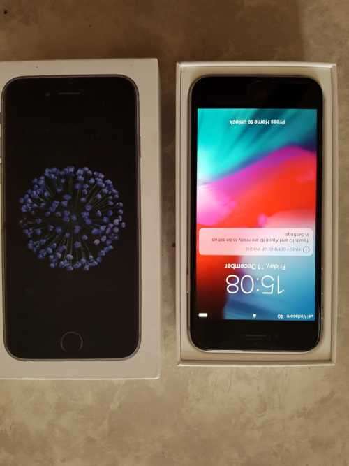 Apple iPhone 6 + Box  *** Immaculate condition ***