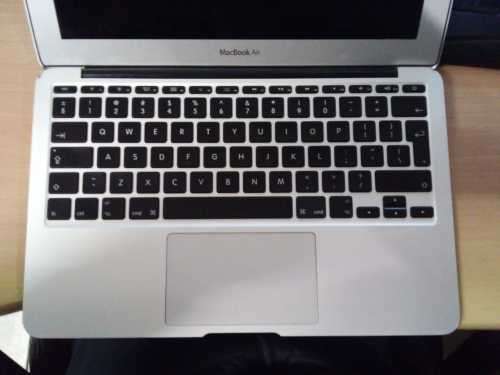 MacBook Air `Core i5` 1.7GHz 11` (Mid-2012)