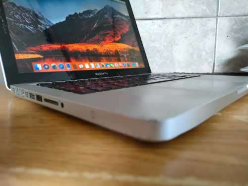 APPLE MACBOOK PRO (MID 2012) CORE i5 *** 4GB RAM *** 500GB HDD