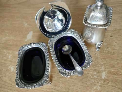 Hallmarked Lowe And Sons Chester - Vintage Mustard/Salt/Pepper with COBALT GLASS  *** RARE ***