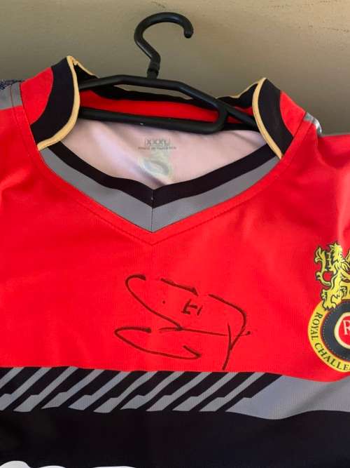 RARE AB de Villiers signed RCB shirt