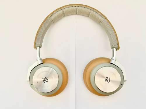 Bang and Olufsen H9i Wireless Noise Cancelling Headphones