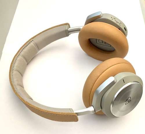Bang and Olufsen H9i Wireless Noise Cancelling Headphones