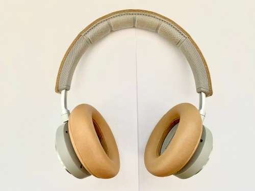 Bang and Olufsen H9i Wireless Noise Cancelling Headphones