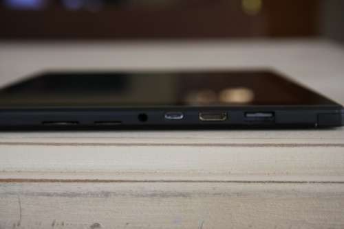 LATE ENTRY "LIKE NEW WITH BOX"  "MECER A890A WINDOWS TABLET" CONDITION 9.8/10