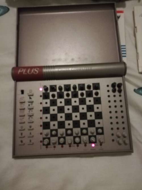 Vintage Kasparov chess computer