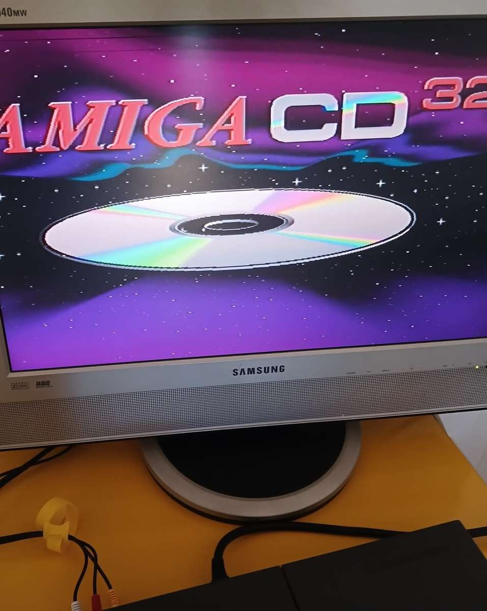 Commodore Amiga CD 32 console with Games