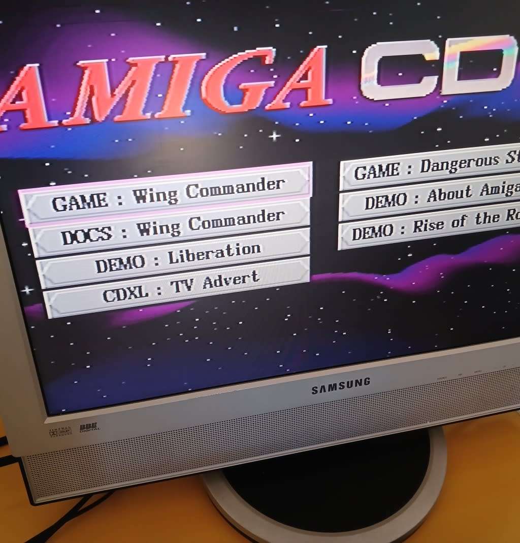 Commodore Amiga CD 32 console with Games