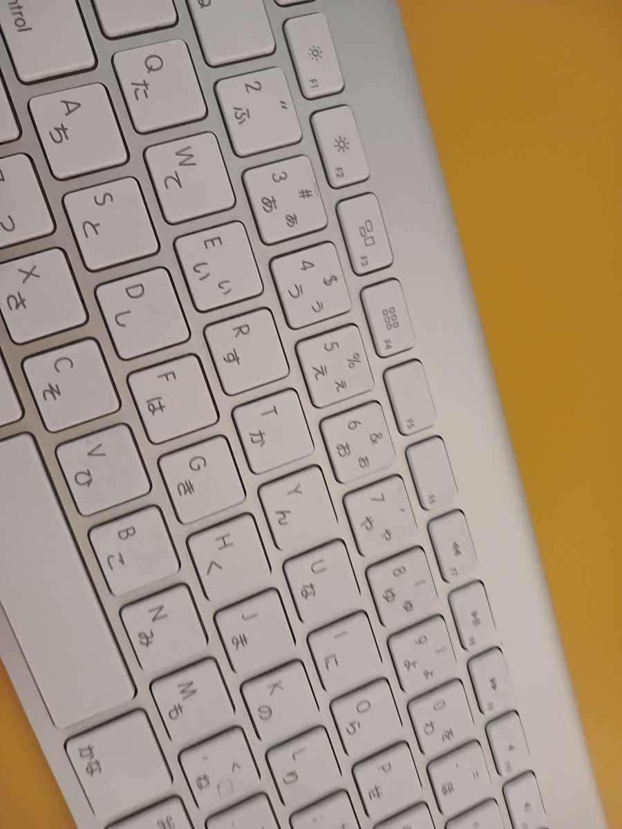 Apple Wireless Keyboard A1314 and Mighty Mouse A1197 - Bluetooth