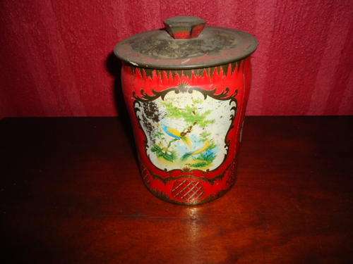 Beautiful old tea tin