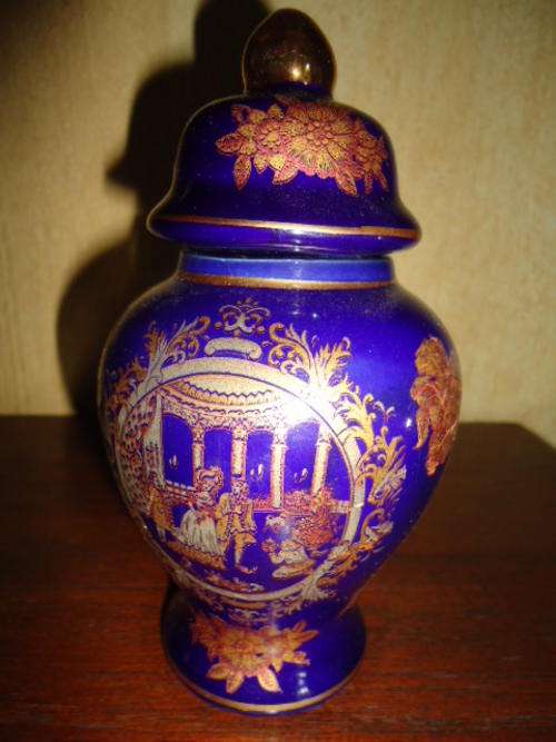 Lovely ginger jar blue (A)