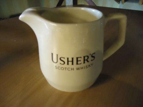 Ushers water jug by Wade Regicor England