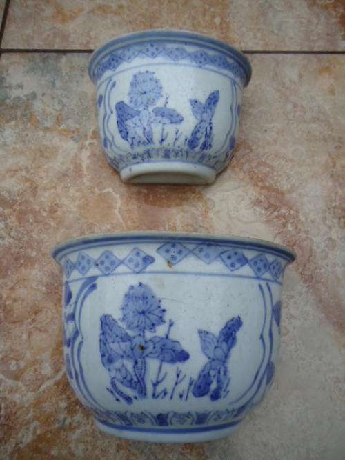 2 X very old wall planters