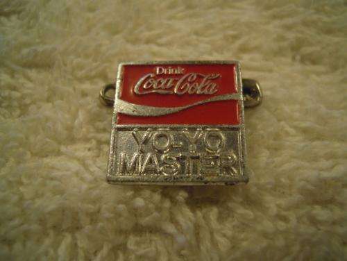 Coca-Cola Lapel Pin Yo-Yo Master