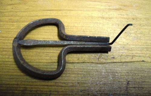 WHEN LAST HAVE YOU SEEN A 'TROMPIE'!