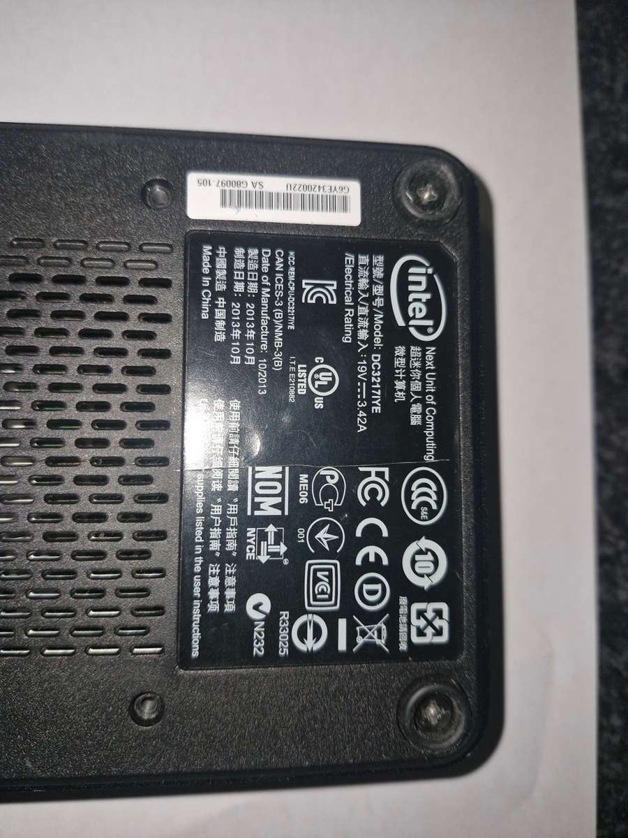 Intel NUC DC3217IYE (Please Read)